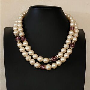 Elegant Monet long faux pearl necklace with rose acrylic beads in gold tone